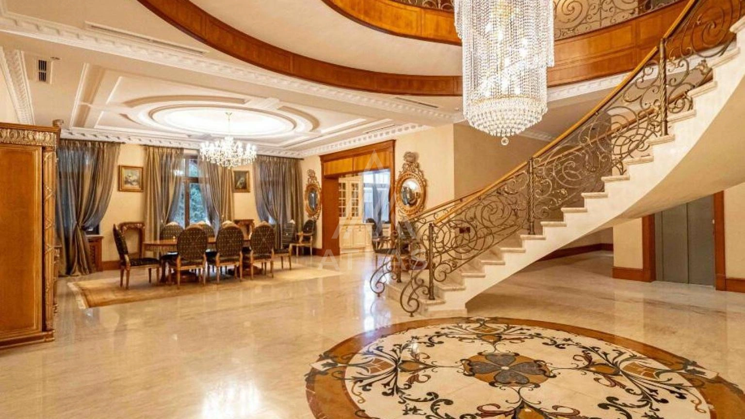 Классическая резиденция с бассейном, фото 8