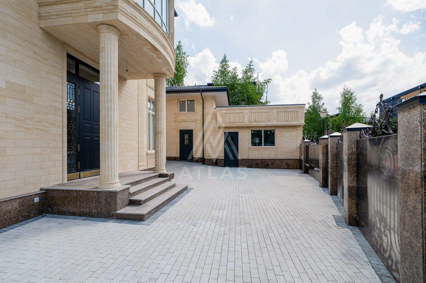 Классическая резиденция с бассейном, фото 21