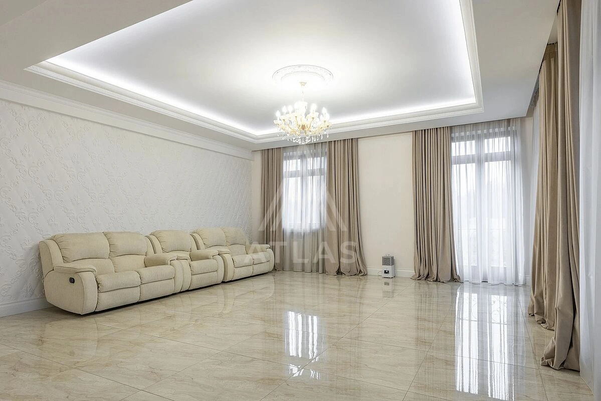 Классическая резиденция с бассейном, фото 16