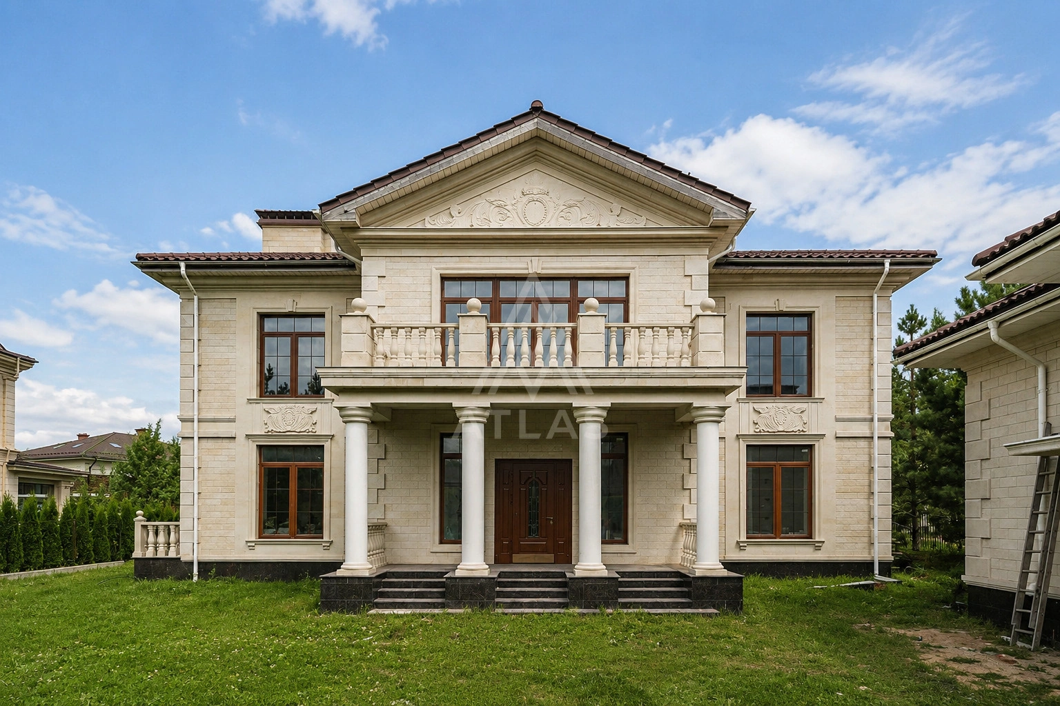 Дом в классическом стиле, фото 1