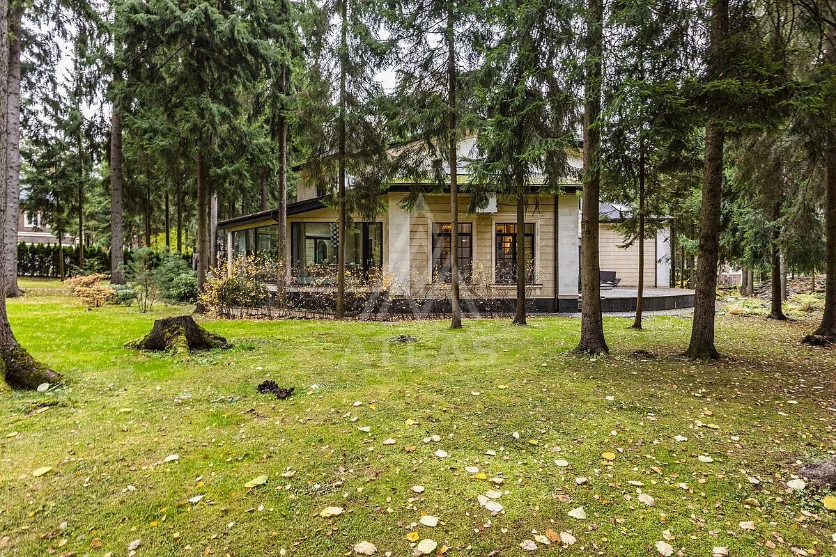 Просторный классический дом с террасой, фото 32
