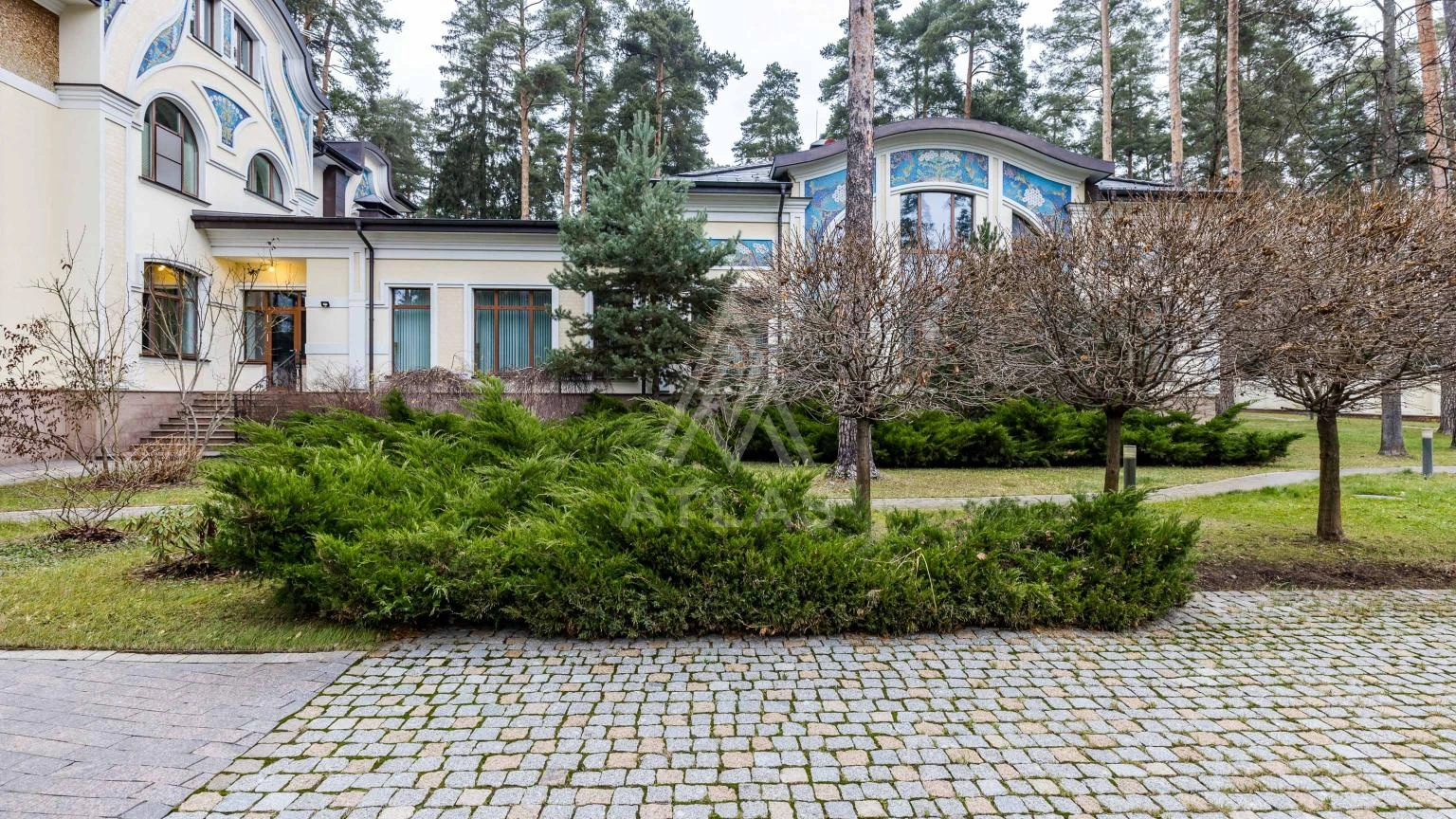 Классическая резиденция с бассейном, фото 25