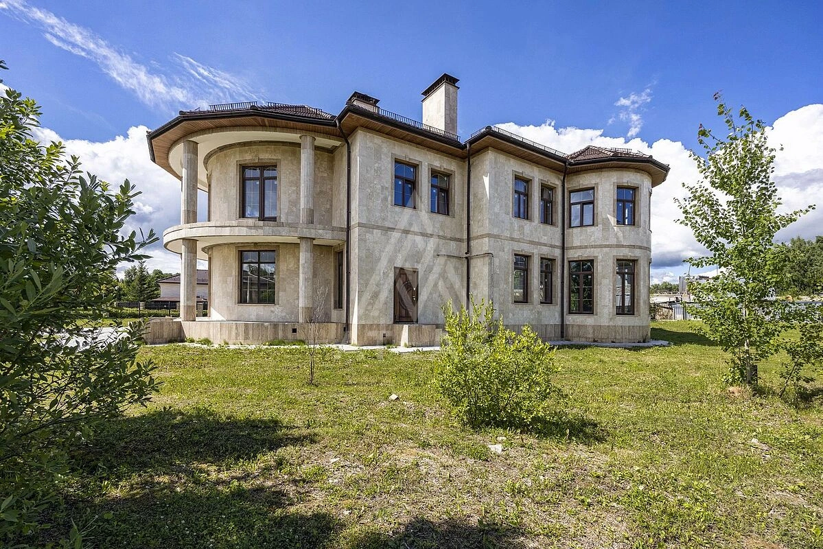 Новый особняк возле парка, фото 3