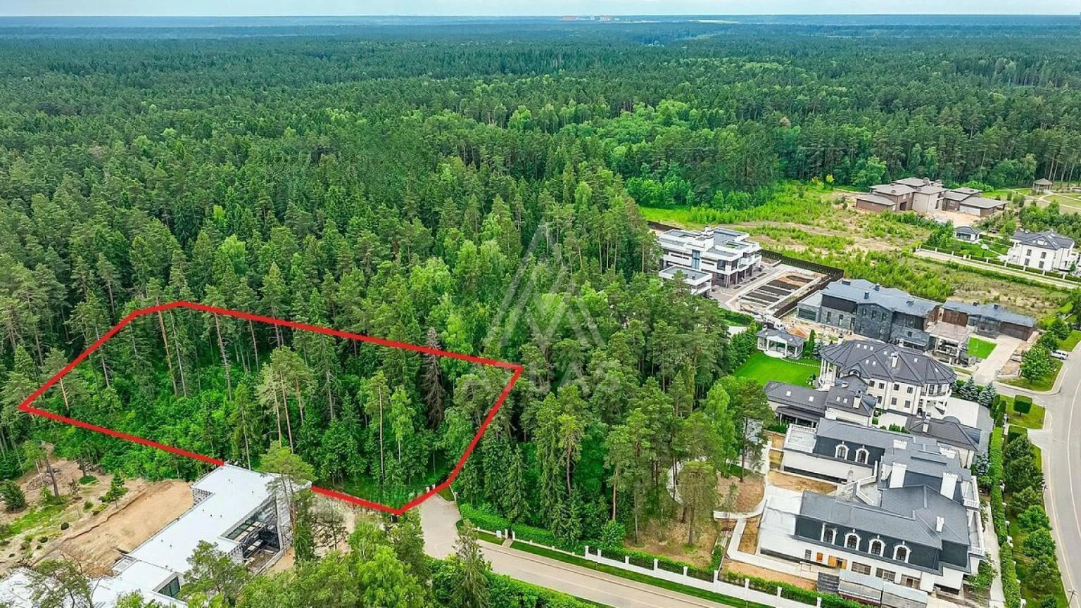 Лесной участок в тихом месте, фото 3