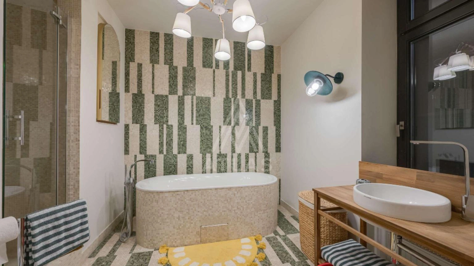 Авторский дом с бассейном и spa на лесном участке, фото 13