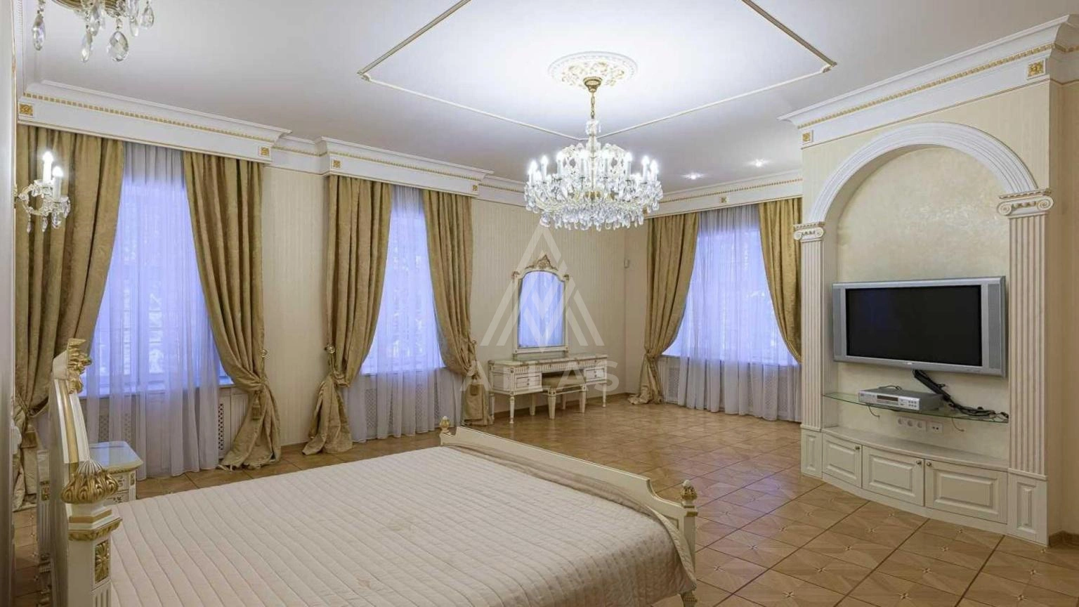 Классическая усадьба на лесном участке, фото 9