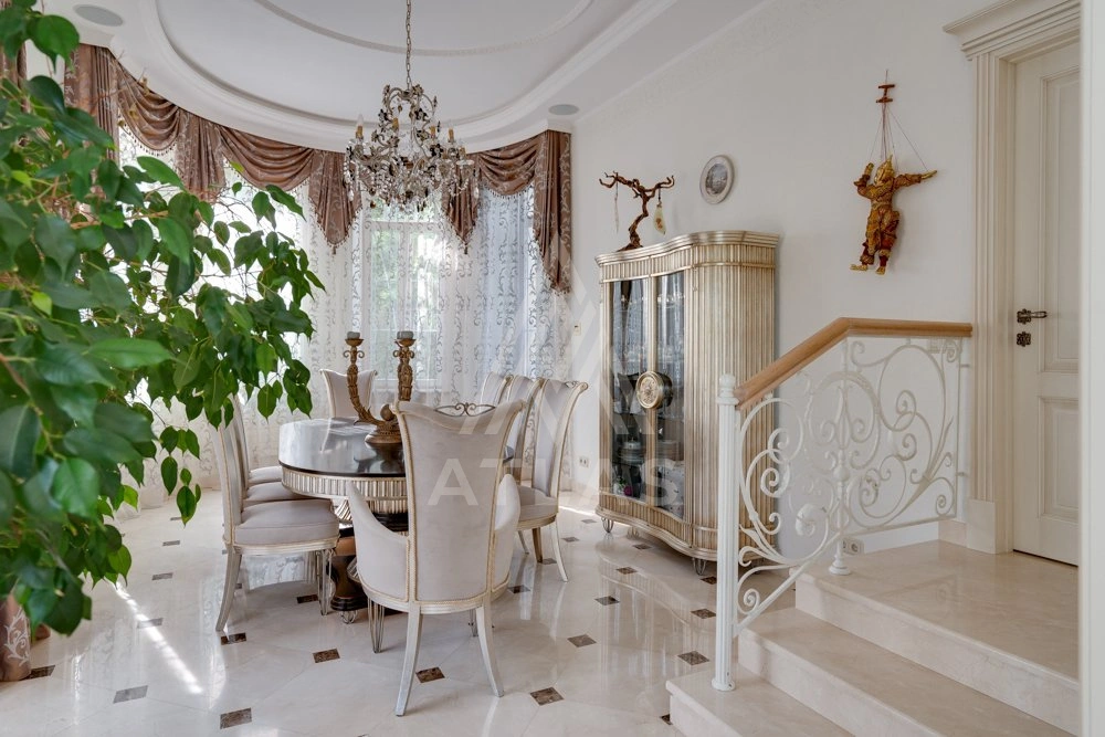 Дом с дизайнерским интерьером у озера, фото 7