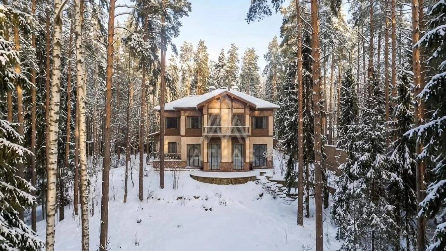 Классический дом с бассейном, фото 25