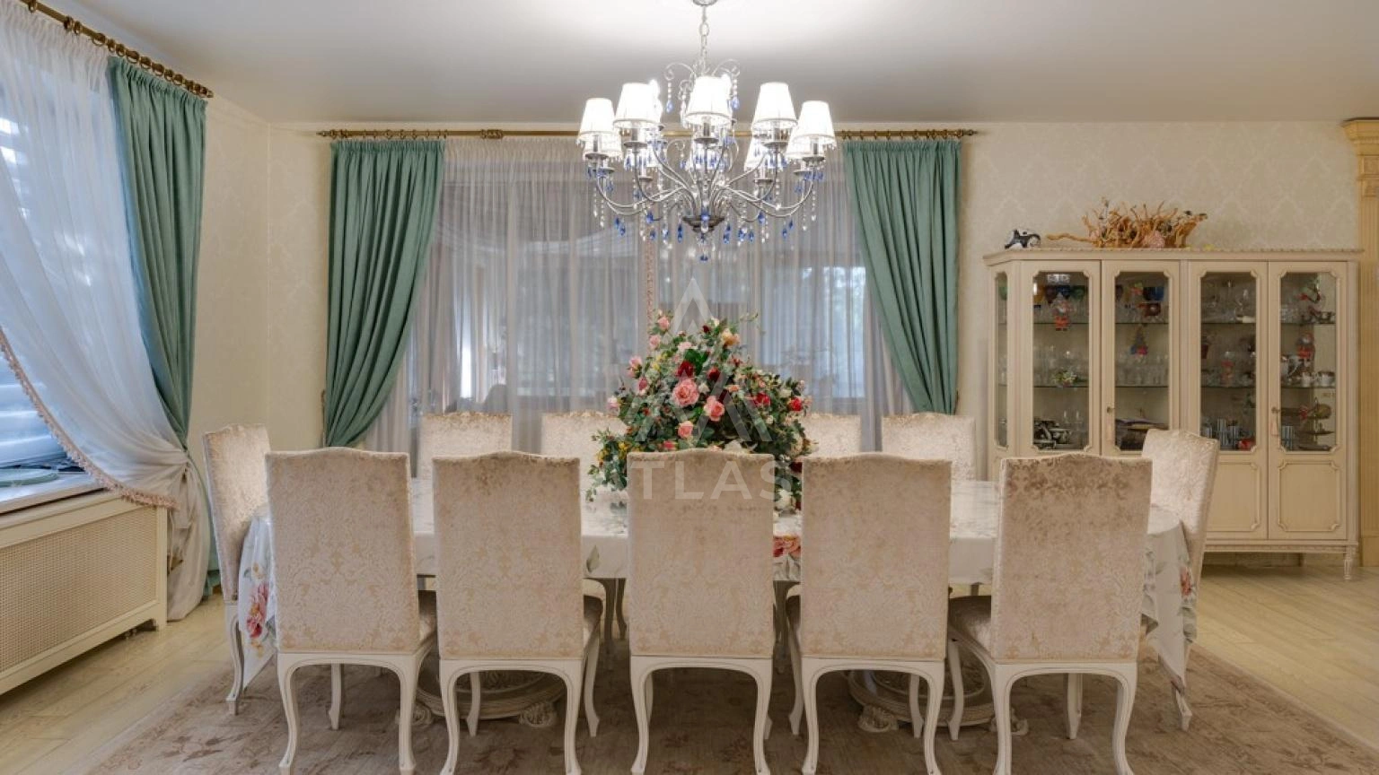 Классический дом у парка, фото 3