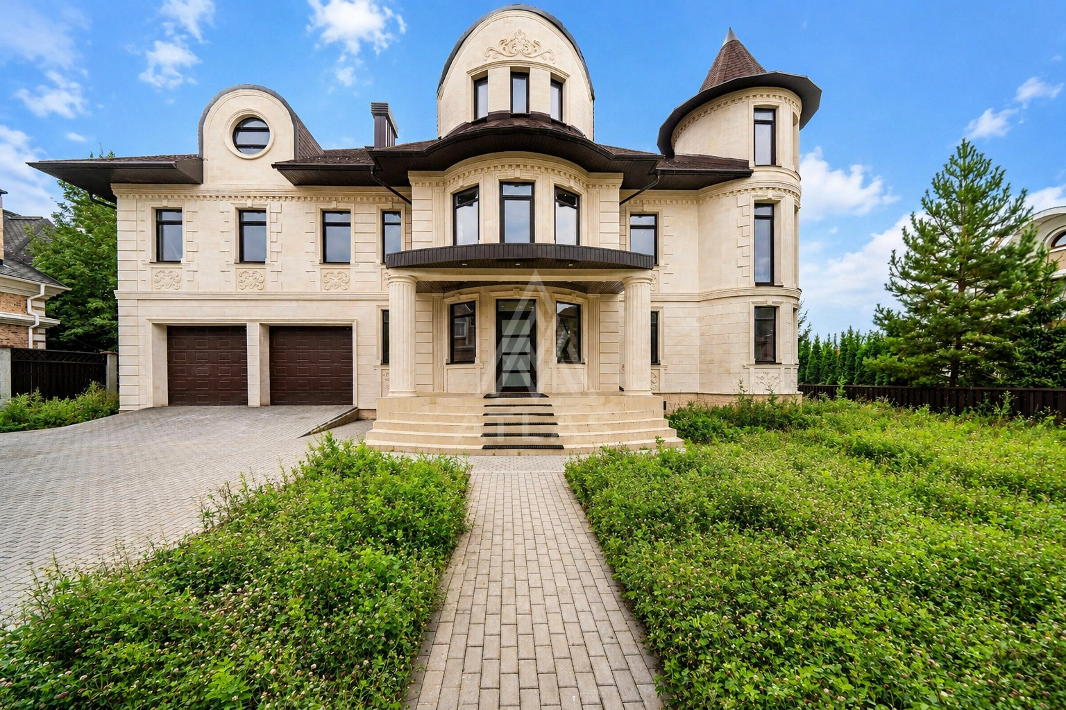 Дом по индивидуальному проекту под отделку, фото 2