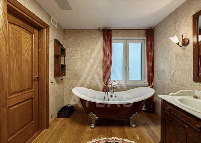 Классический дом на лесном участке, фото 13