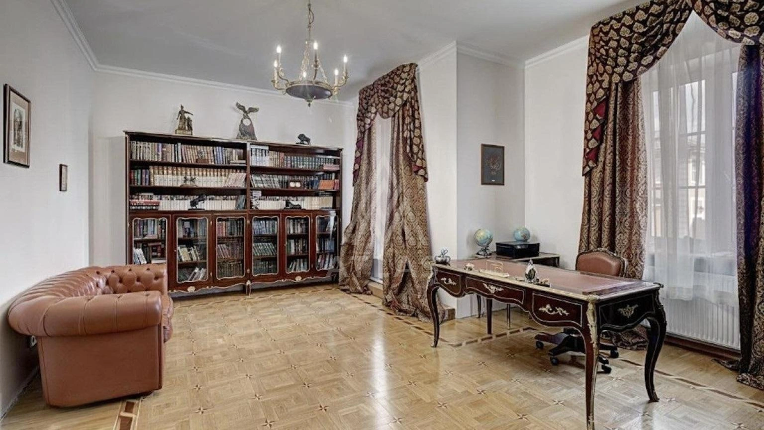 Классический дом с бассейном, фото 14