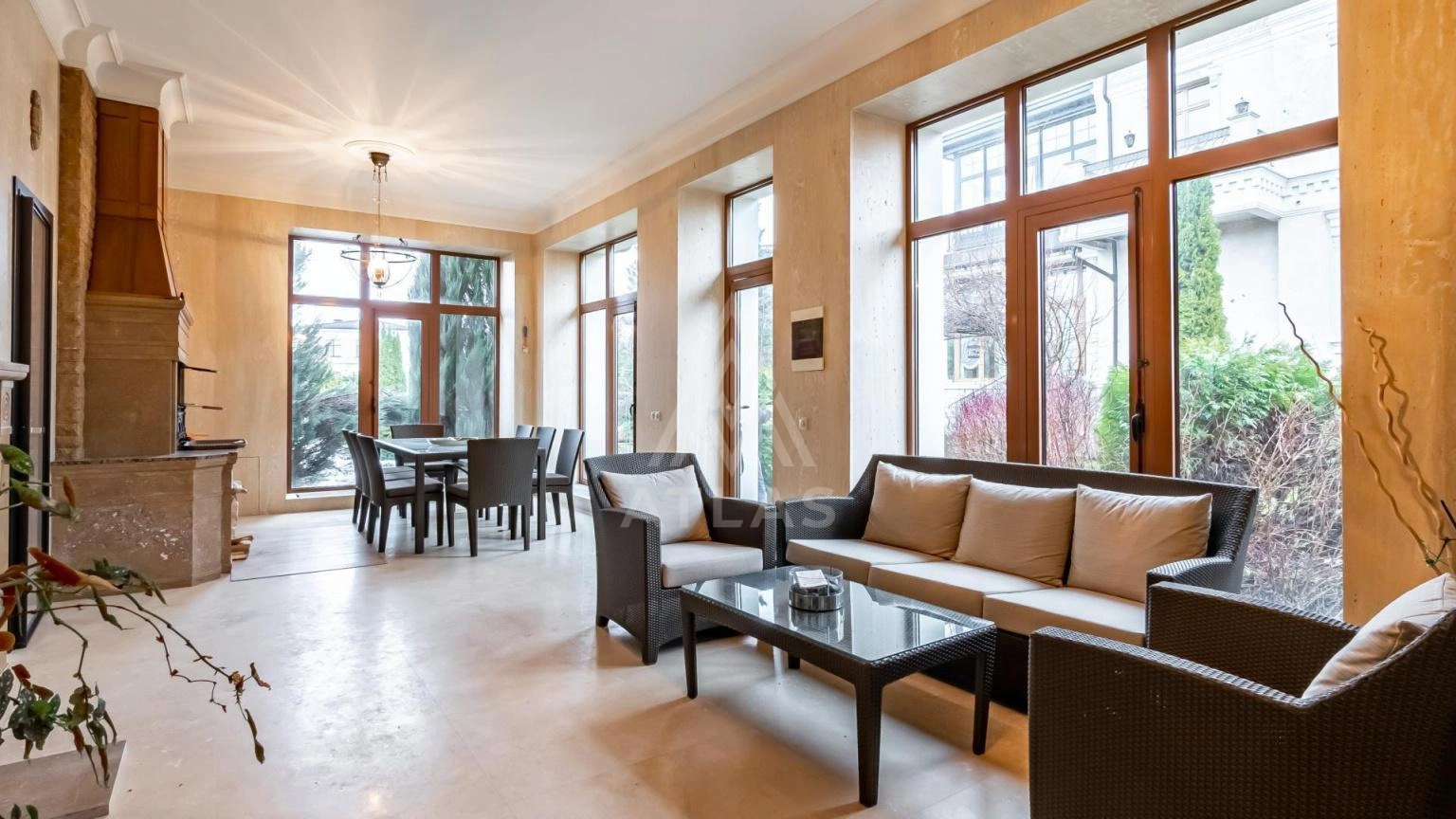 Классический особняк с полноценным SPA c бассейном, фото 15