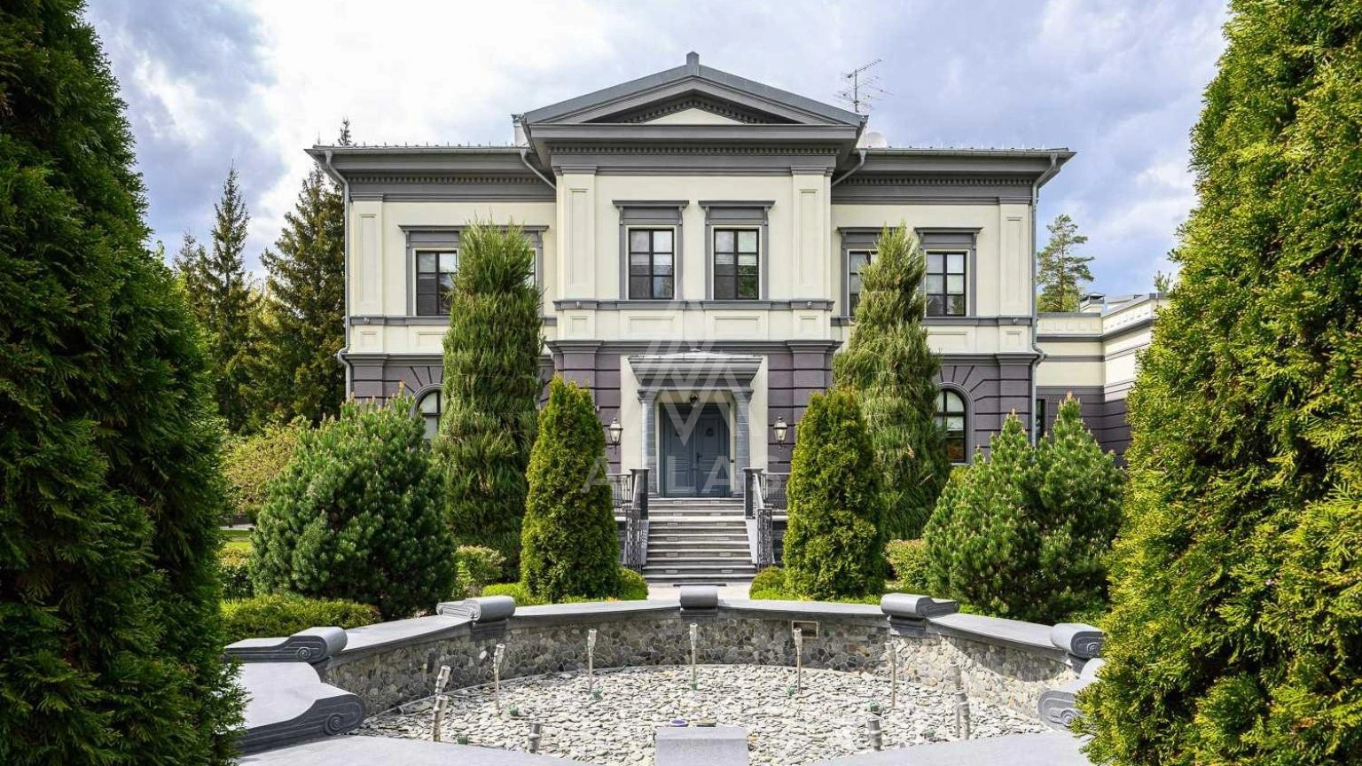 Классический особняк с эксклюзивной отделкой, фото 2