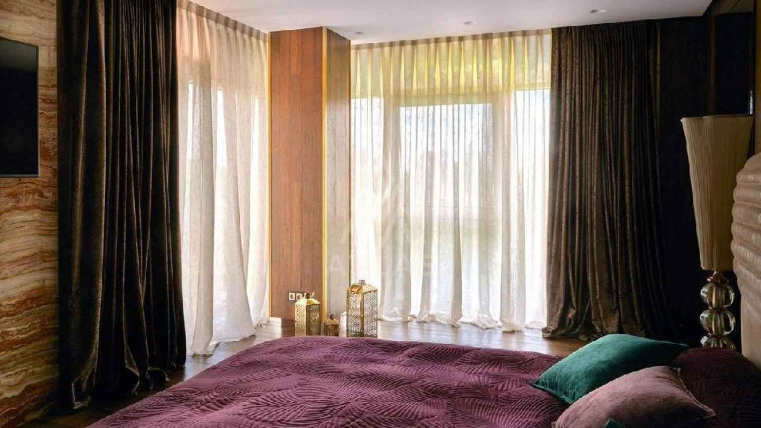 Современный дом с панорамным остеклением, фото 9