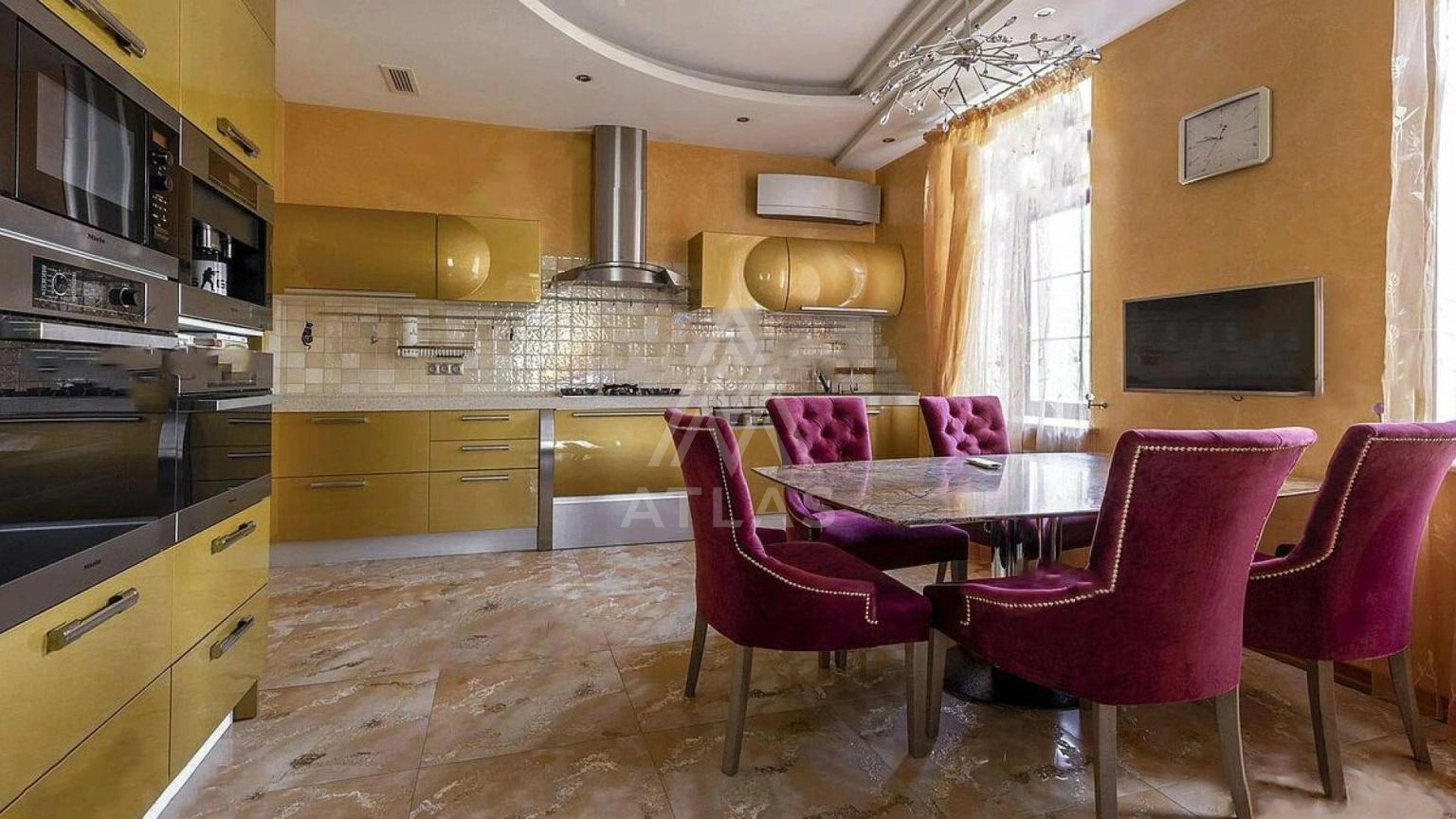 Дом по индивидуальному проекту с дизайнерским ремонтом, фото 3