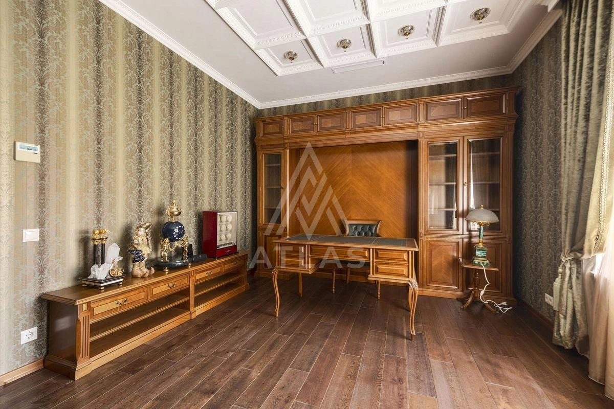 Классический дом с бассейном, фото 11