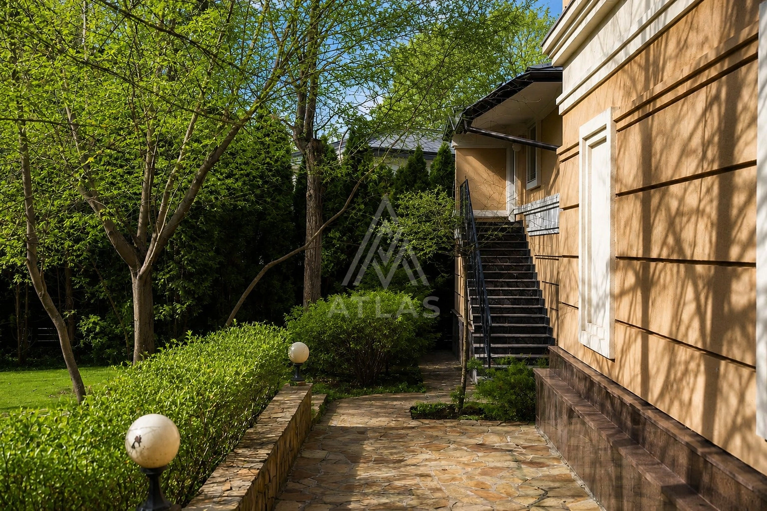 Классический особняк на лесном участке, фото 33