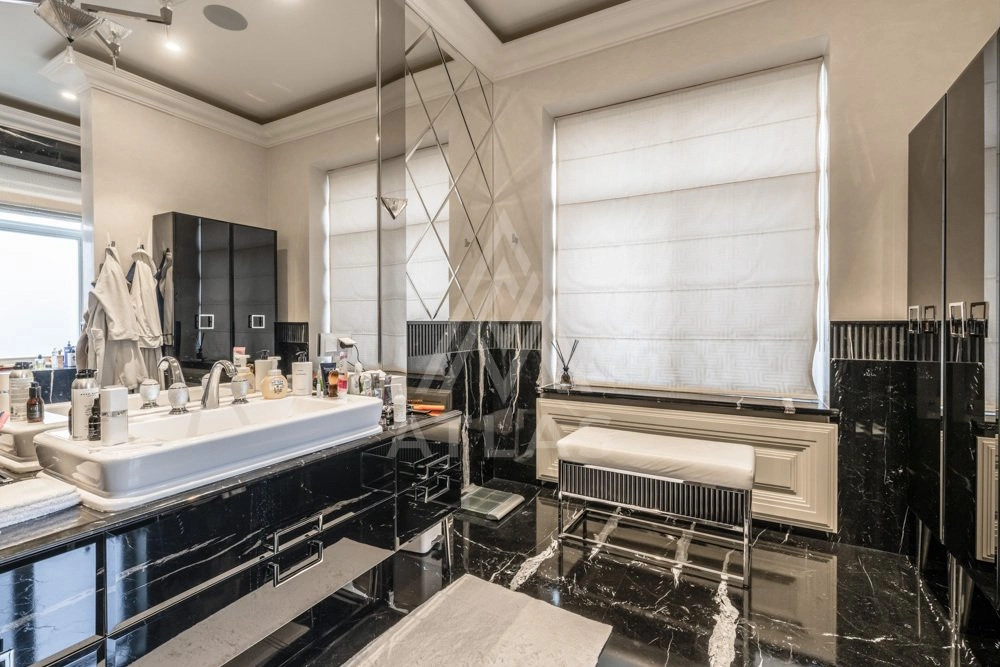 Резиденция с новой дизайнерской отделкой, фото 10