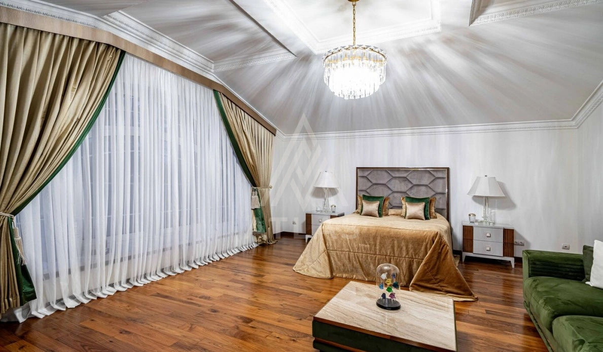 Классический дом на большом участке, фото 15