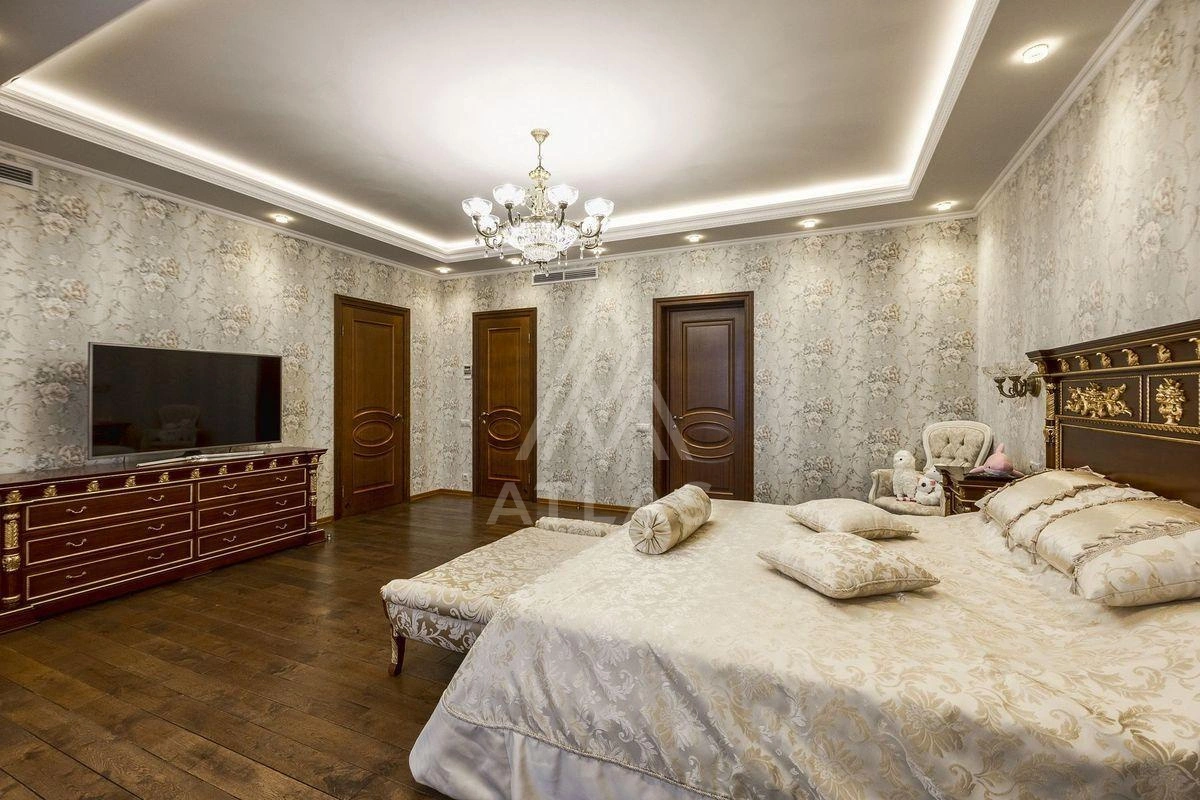Классический дом с бассейном, фото 9