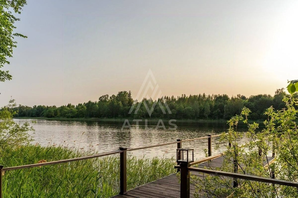 Современный дом у воды, фото 13