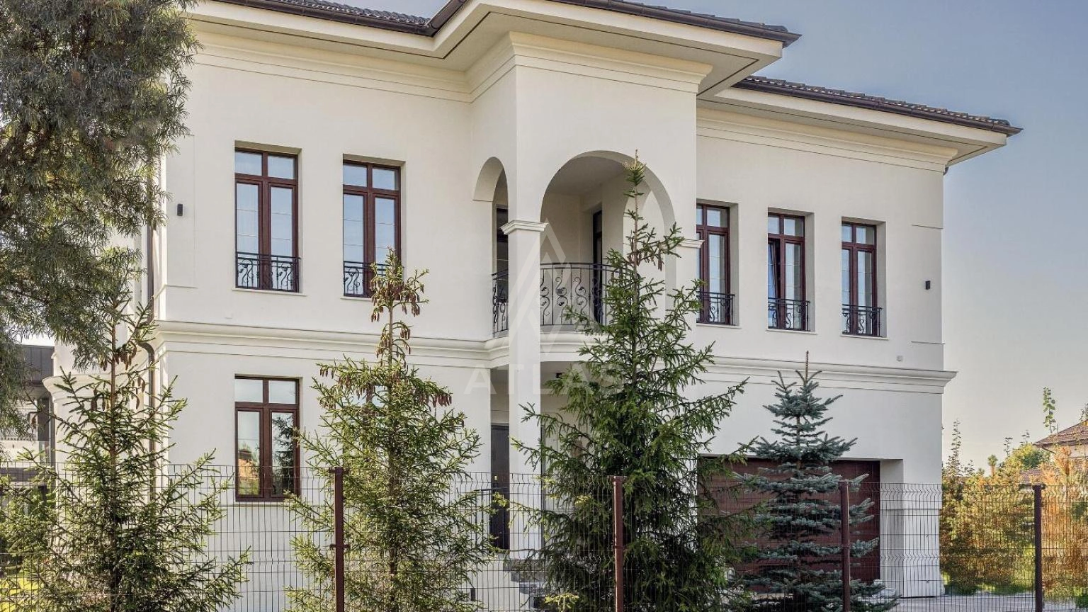 Современный дом недалеко от озера, фото 18