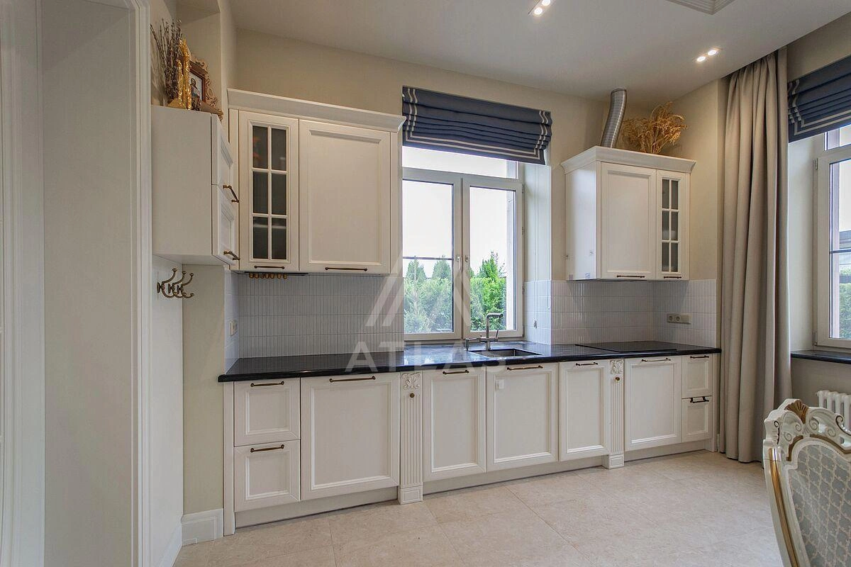 Классический особняк на живописном участке, фото 16
